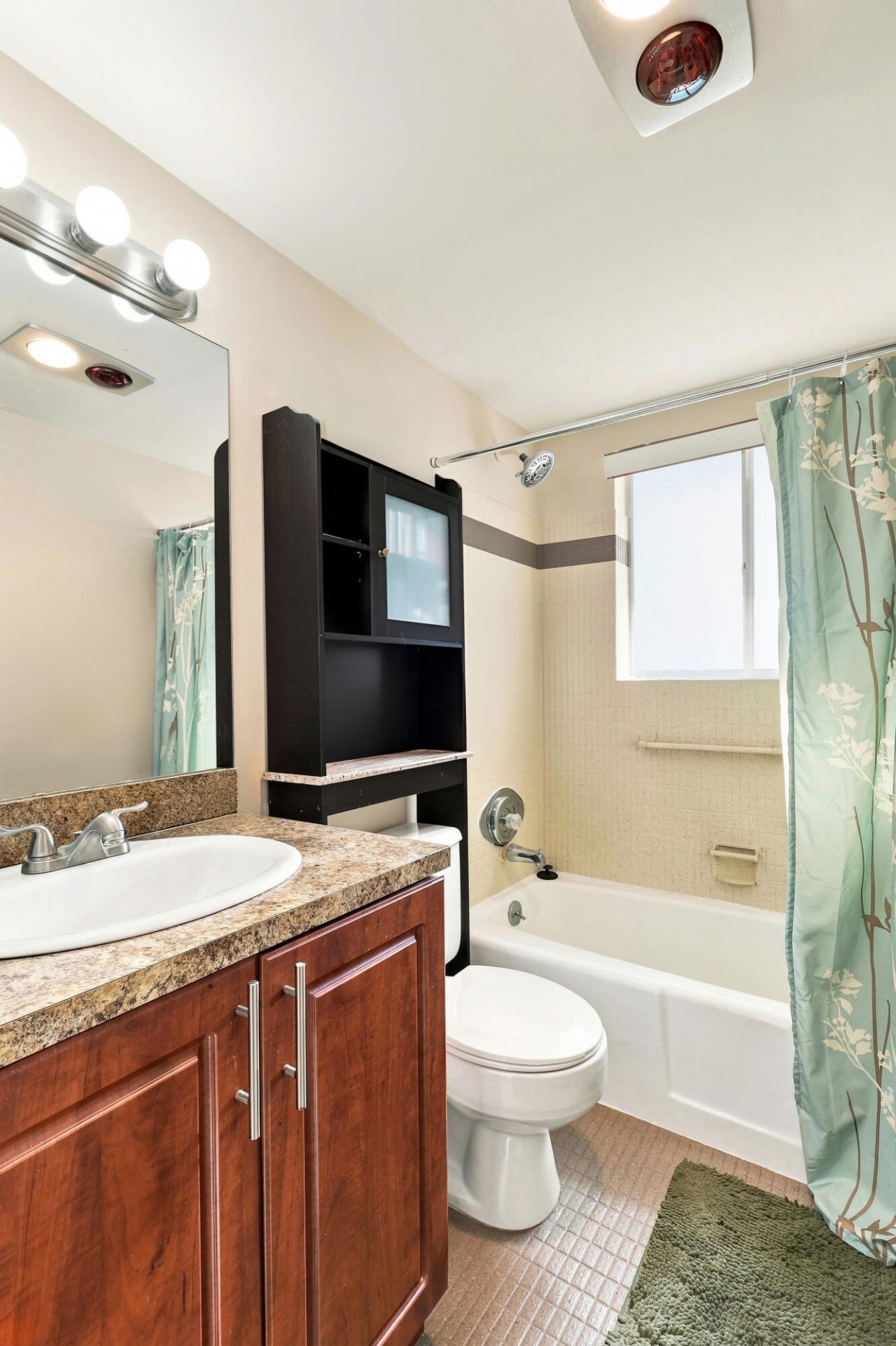 2920 Cynthia Lane, Unit 202, Lake Worth Beach, FL 33461 Photo