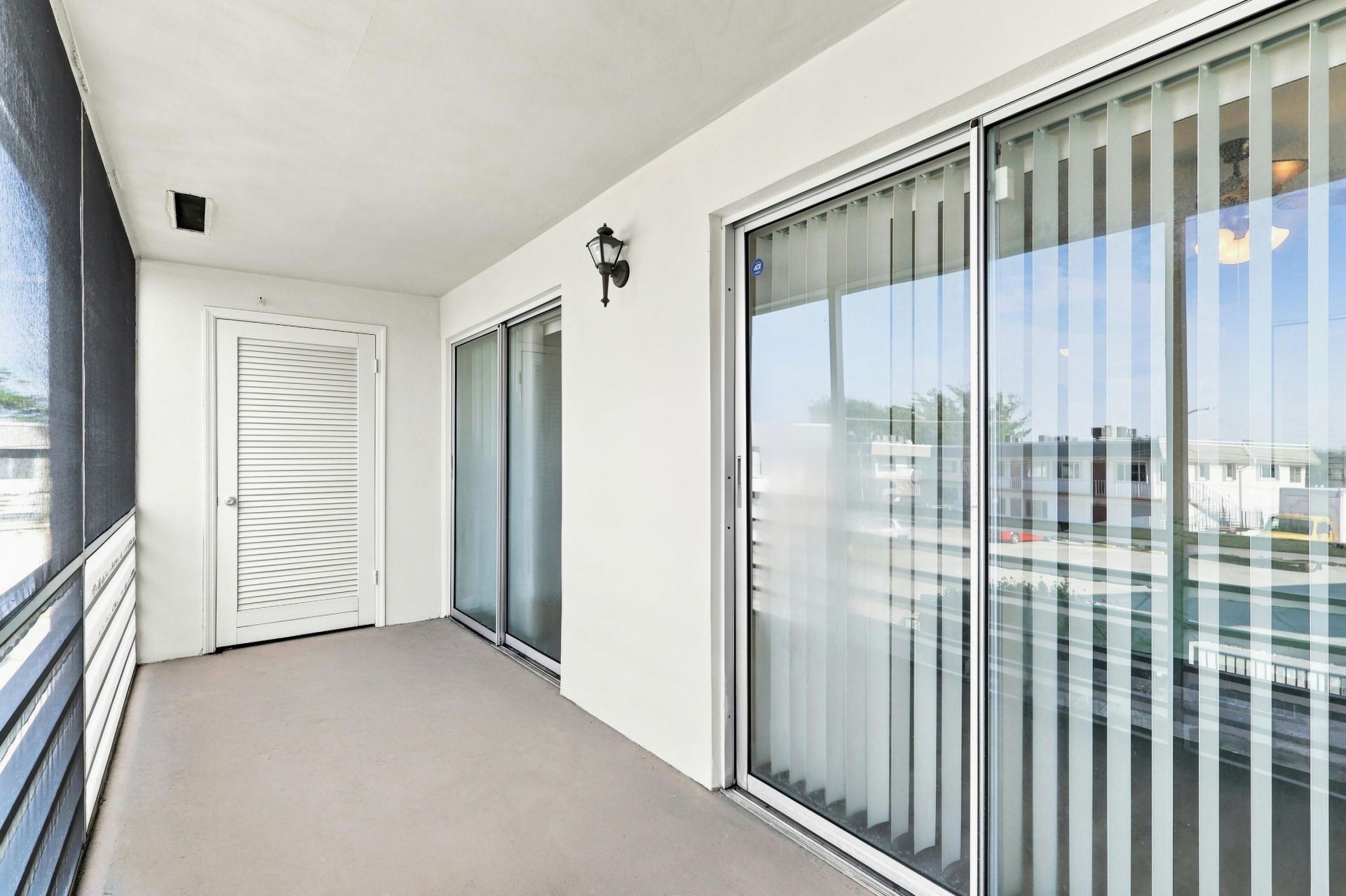 2920 Cynthia Lane, Unit 202, Lake Worth Beach, FL 33461 Photo