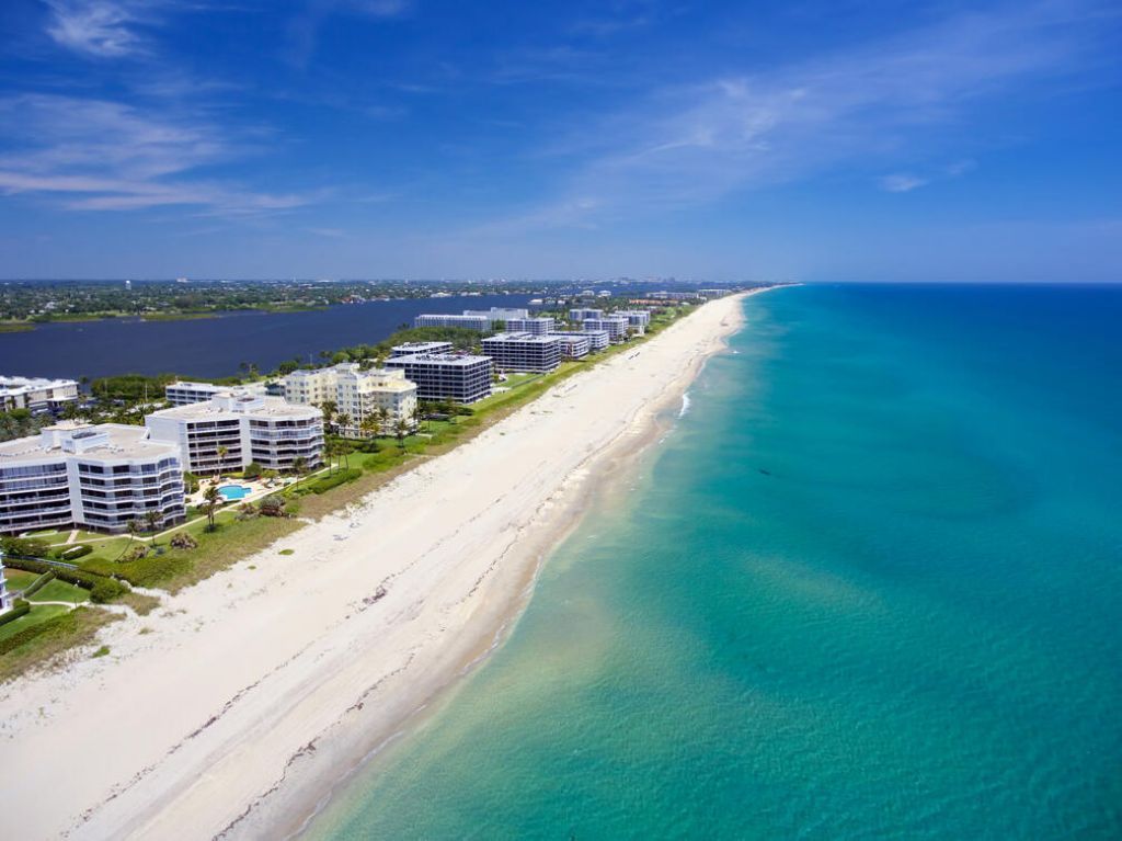 2774 S Ocean Boulevard, Unit 409, Palm Beach, FL 33480 Photo