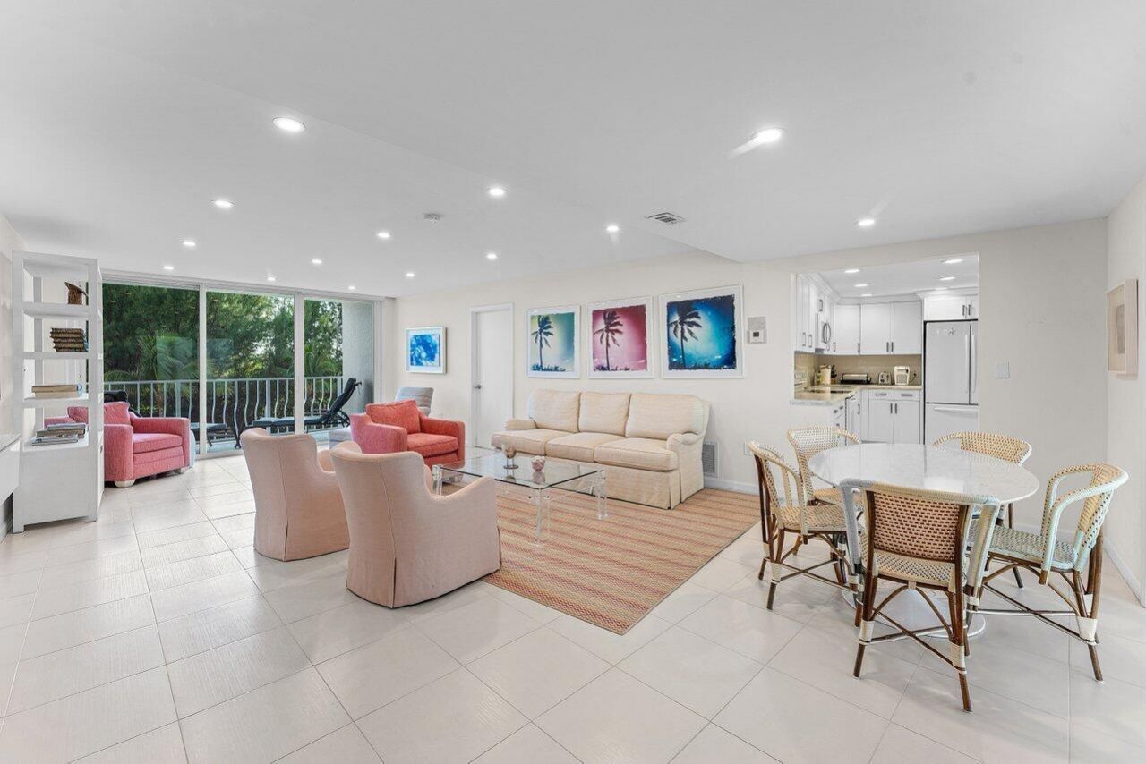 2774 S Ocean Boulevard, Unit 409, Palm Beach, FL 33480 Photo