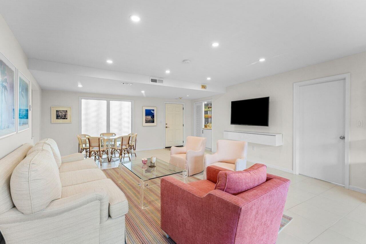 2774 S Ocean Boulevard, Unit 409, Palm Beach, FL 33480 Photo