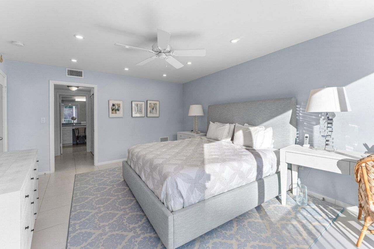 2774 S Ocean Boulevard, Unit 409, Palm Beach, FL 33480 Photo