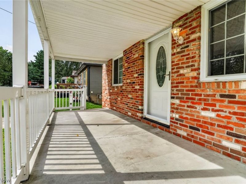 152 Kreiner Avenue , Akron, OH 44312 Photo 4