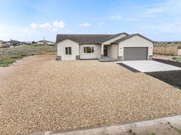 1247 N Saltbush Ln, Pueblo West, CO 81007