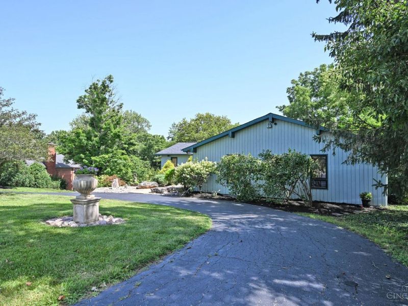 3057 Saddleback Drive, Anderson Township, OH 45244 Photo 8