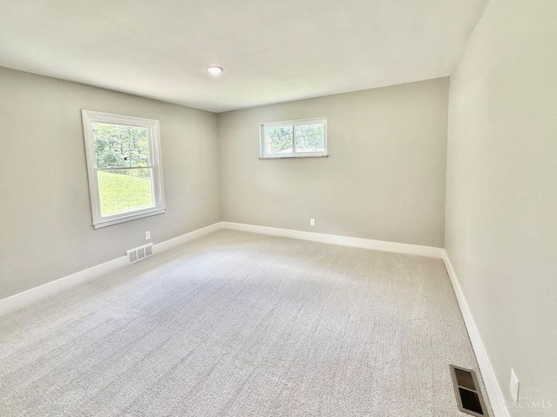 9661 Weik Road, Colerain Township, OH 45252 Photo 20
