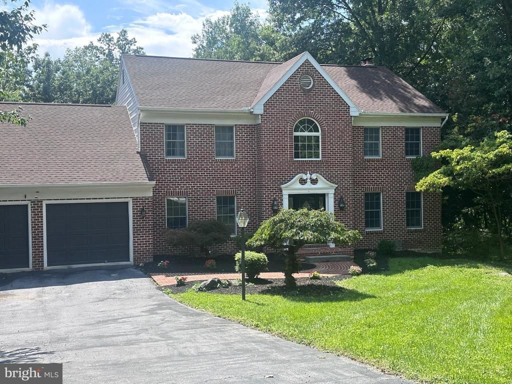 226 DOGWOOD DRIVE , ELIZABETHTOWN, PA 17022