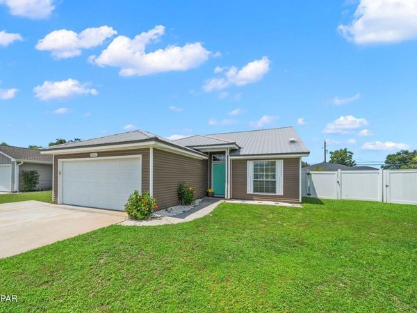 3005 Nowell Court , Panama City, FL 32405