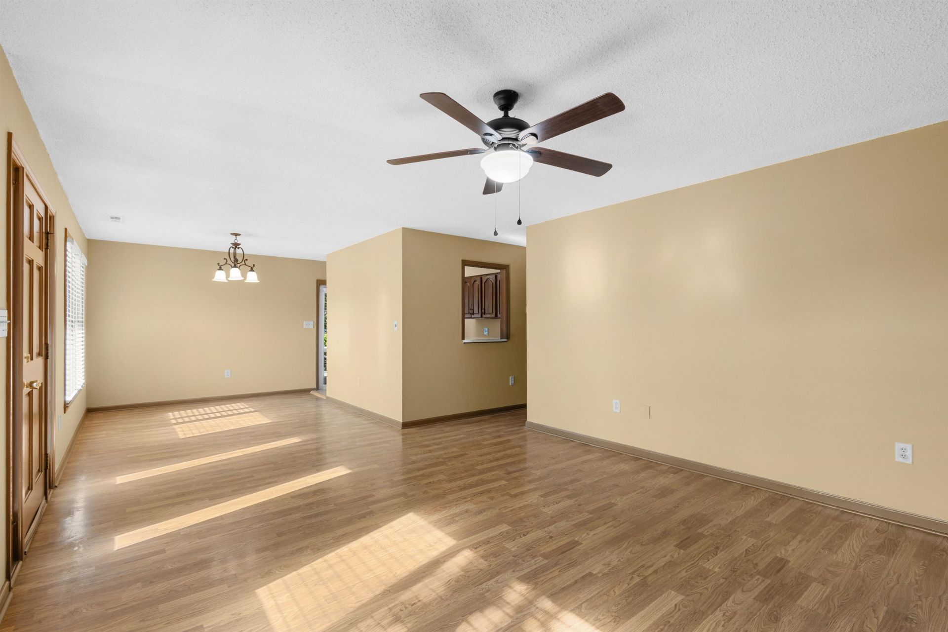 186 Williamsburg Rd. Photo 10