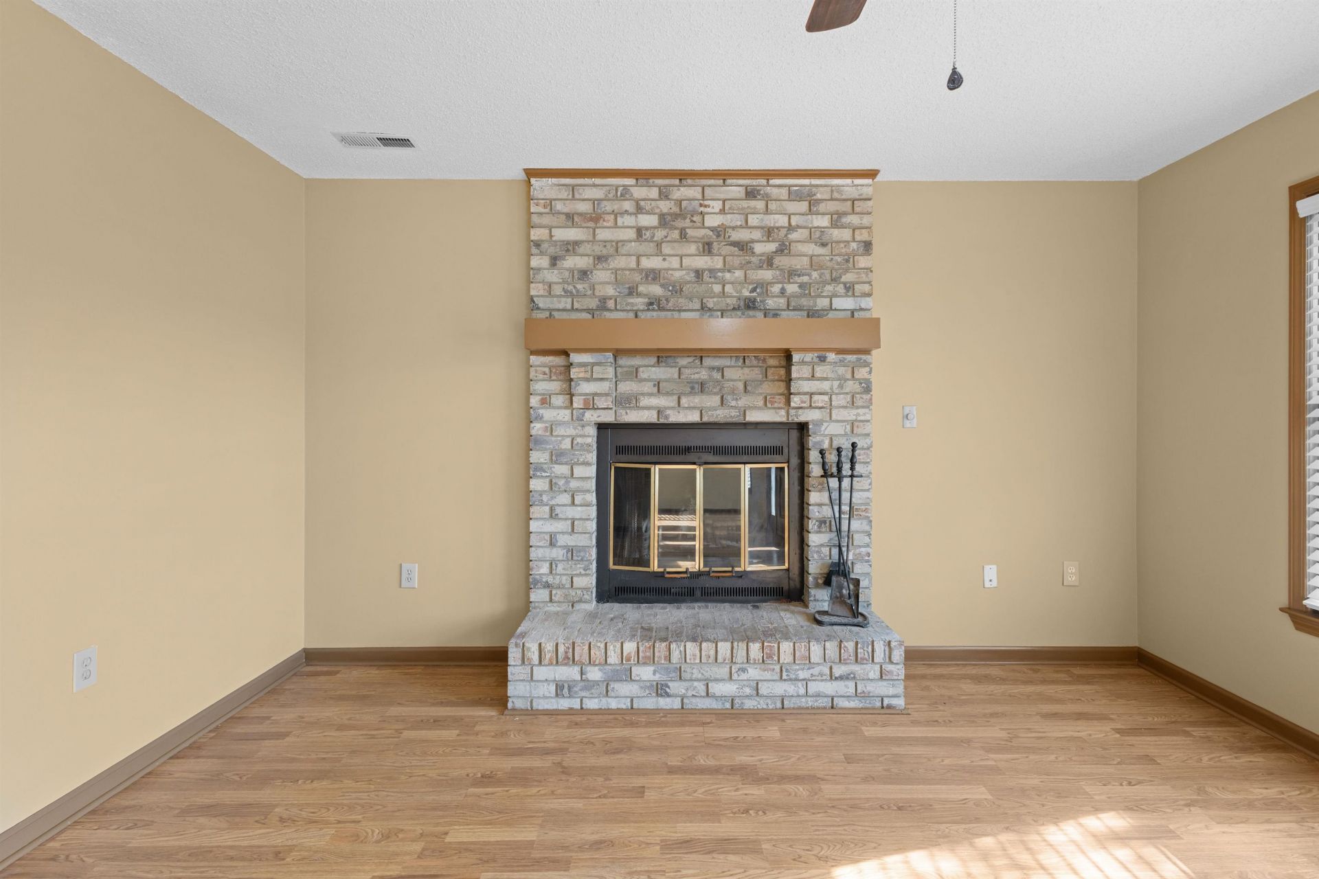 186 Williamsburg Rd. Photo 6