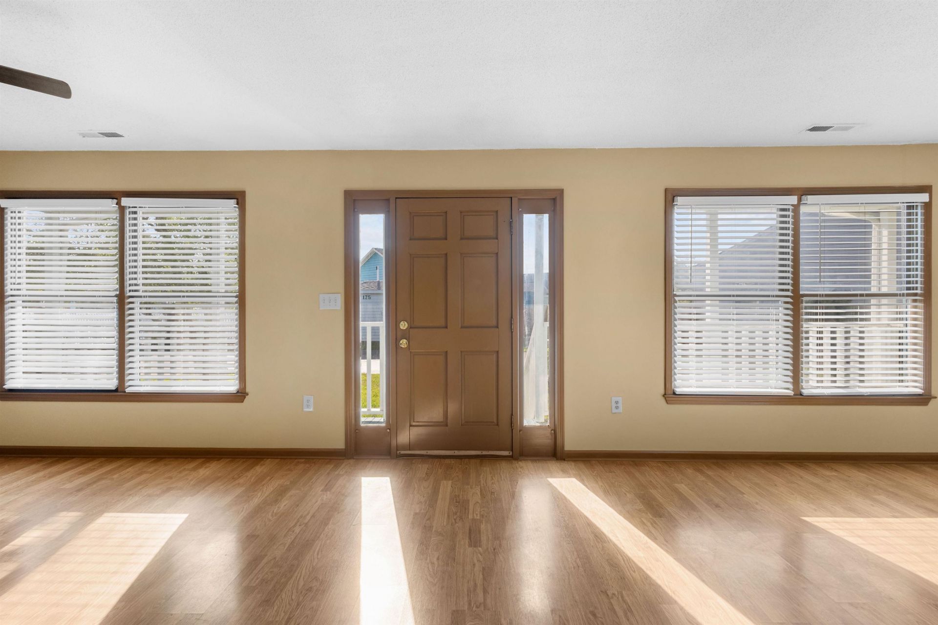 186 Williamsburg Rd. Photo 9