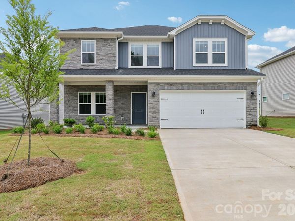 2310 Snapdragon Court, Stanley, NC 28164