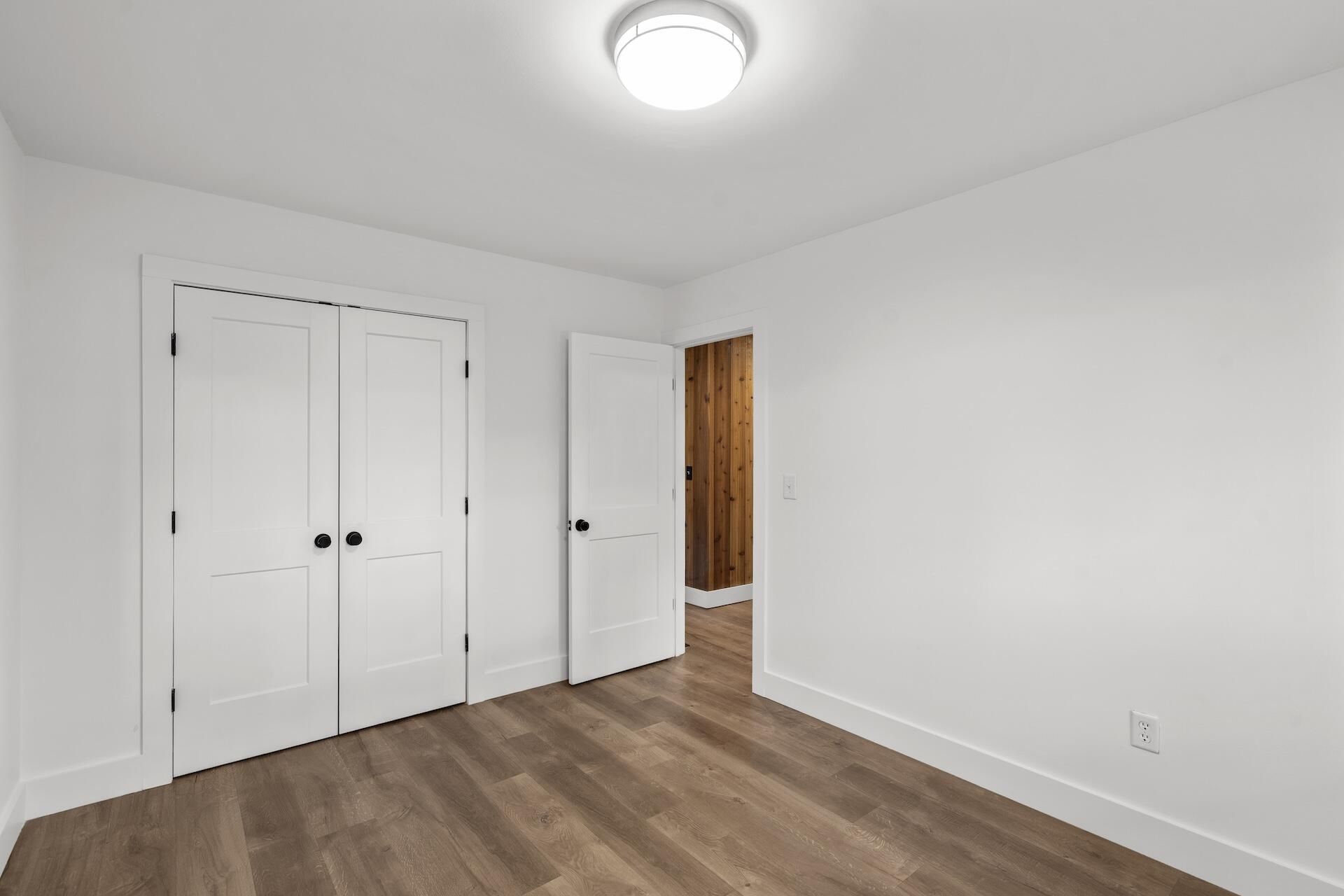 1317 Fort Johnson Road Photo 15
