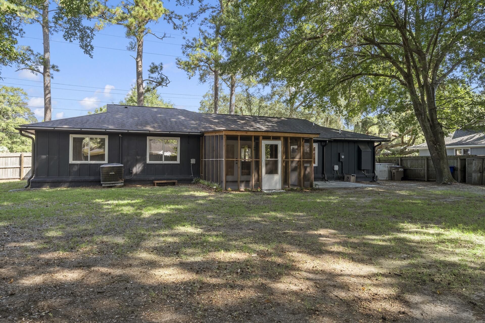 1317 Fort Johnson Road Photo 29