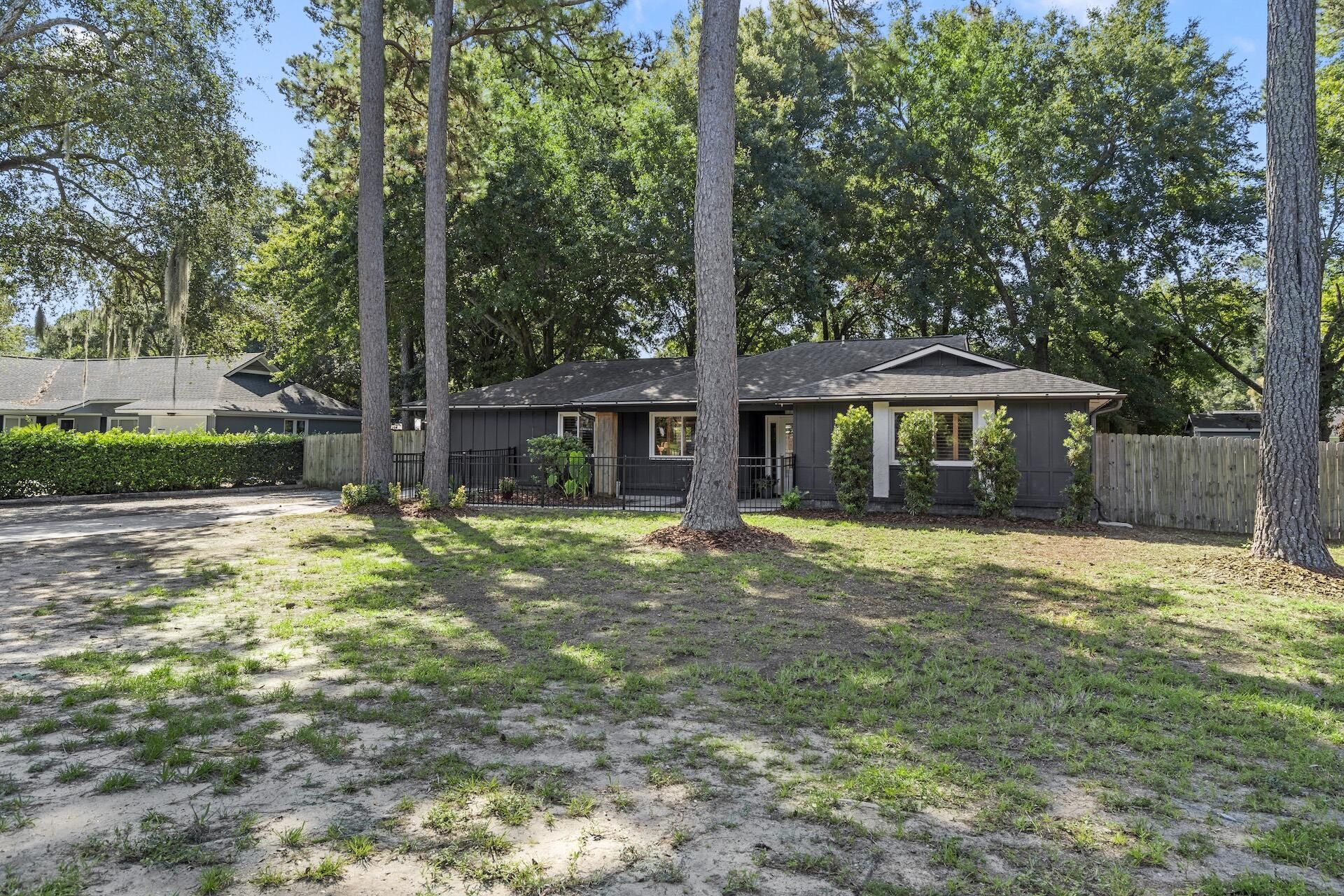 1317 Fort Johnson Road Photo 32