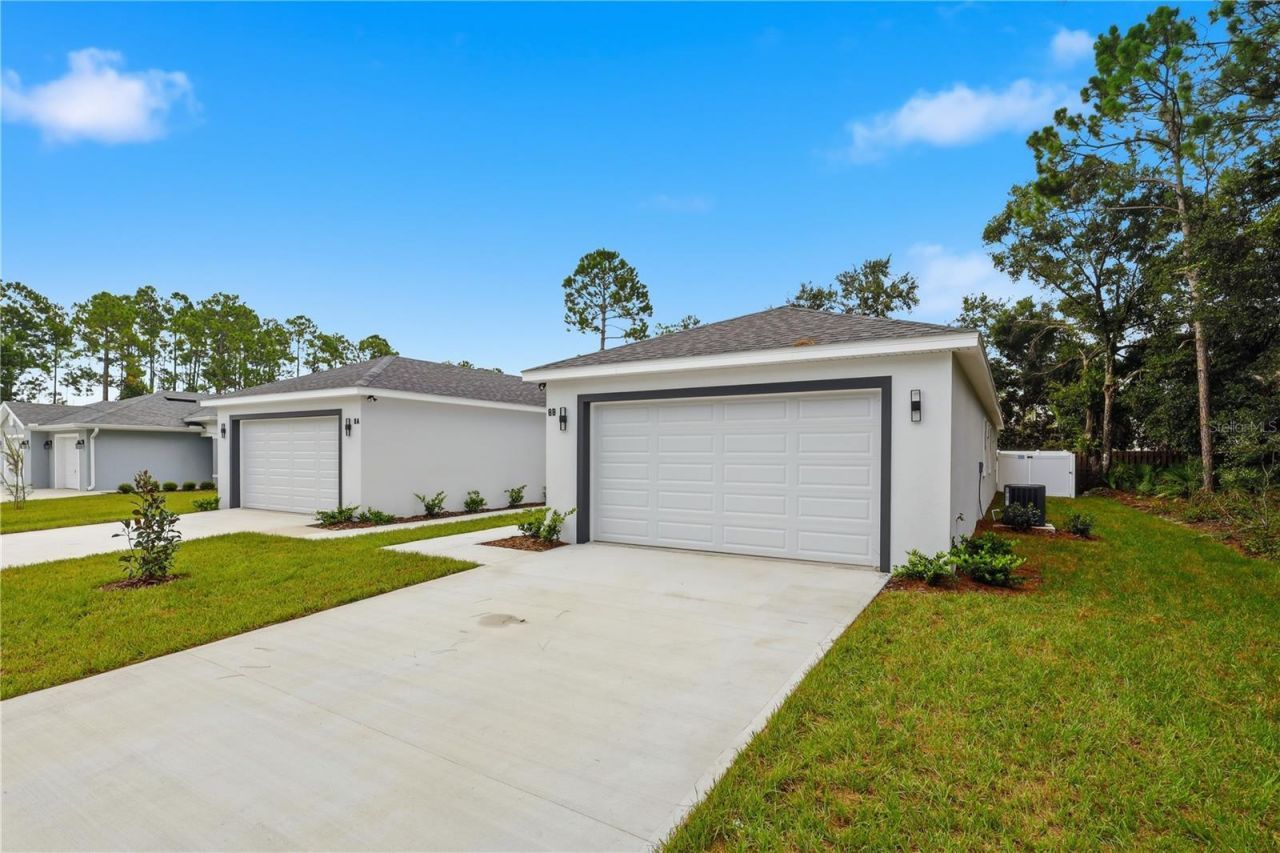 8 Second Path , Unit A & B, Palm Coast, FL 32164 Photo