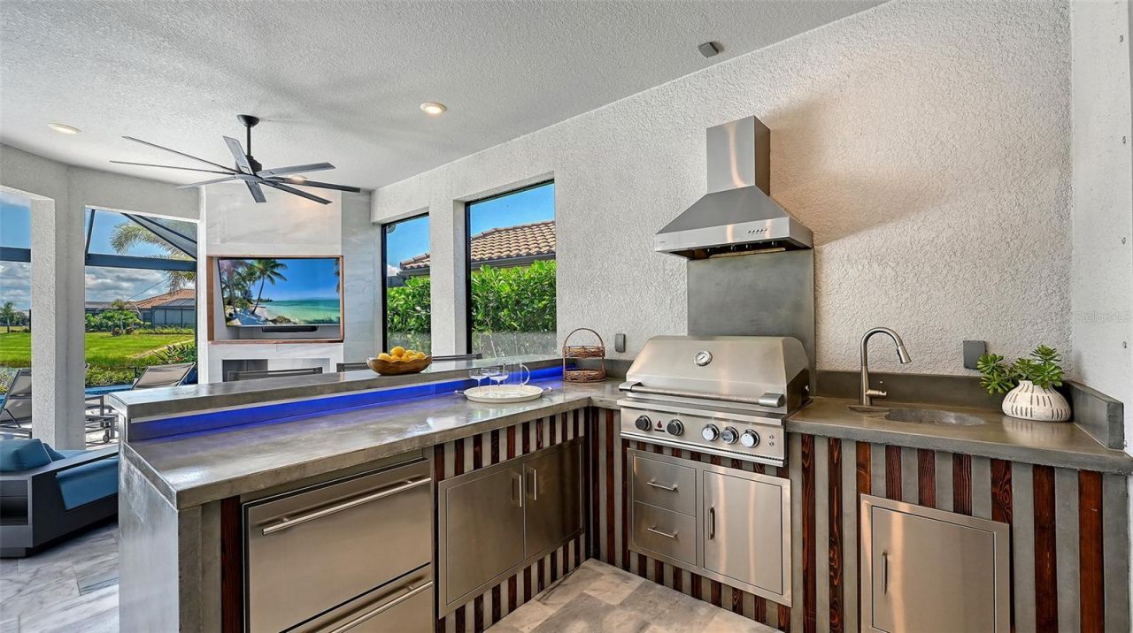 3730 Santa Caterina Boulevard, Bradenton, FL 34211 Photo