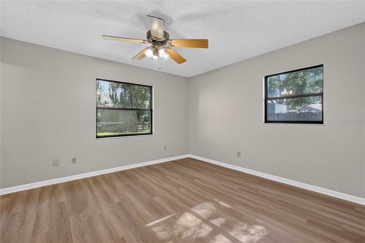 17911 Beach Street , Umatilla, FL 32784 Photo