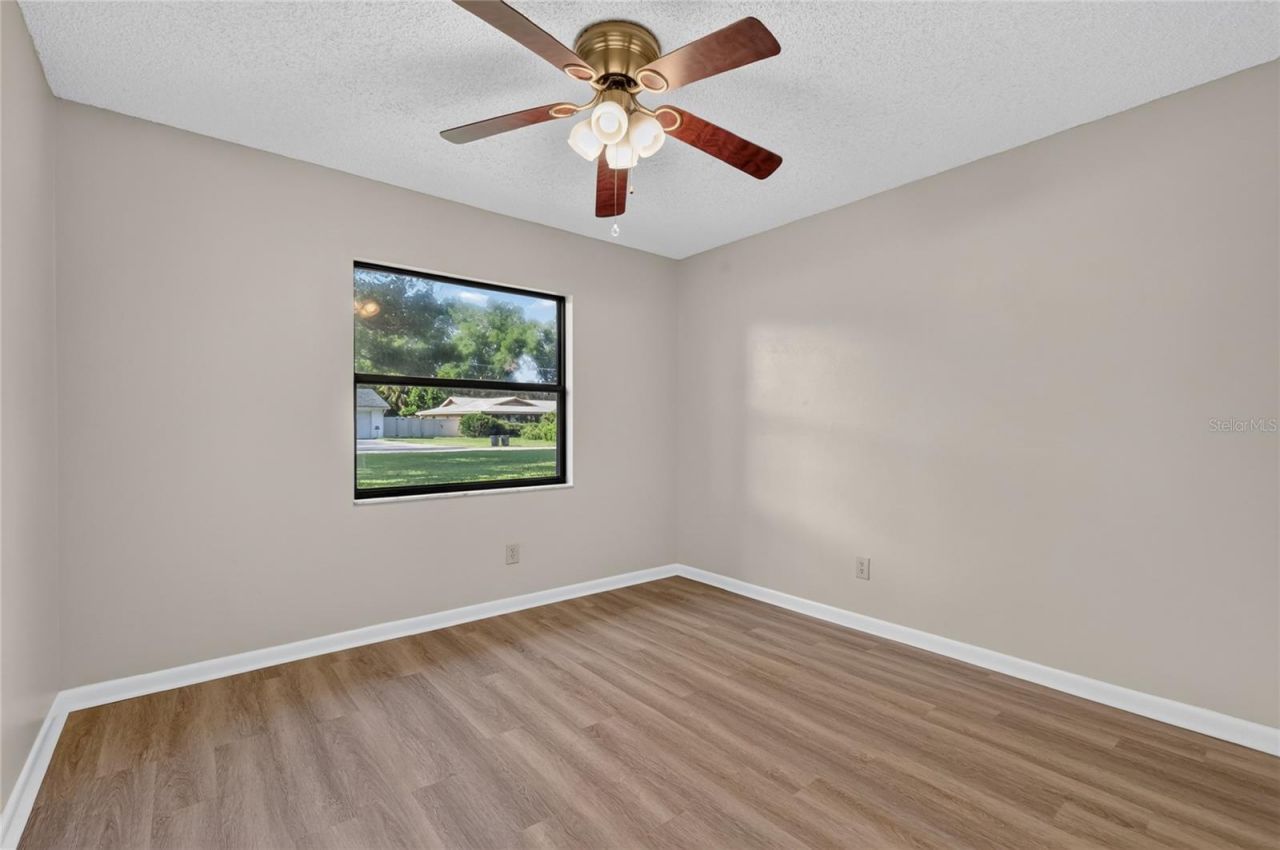 17911 Beach Street , Umatilla, FL 32784 Photo