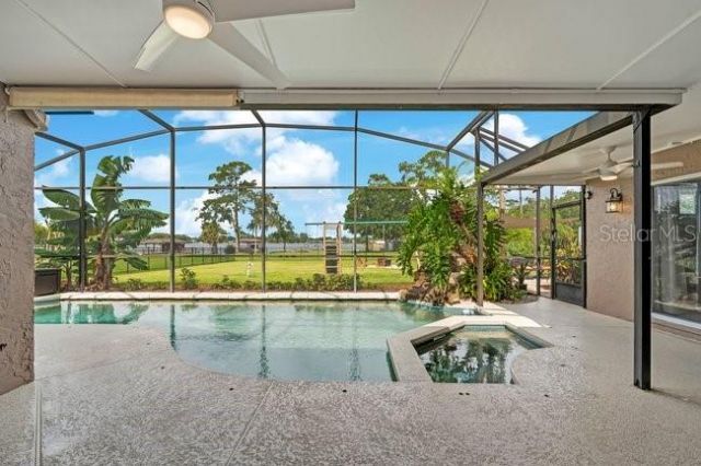4512 Bridgewater Drive , Orlando, FL 32817 Photo