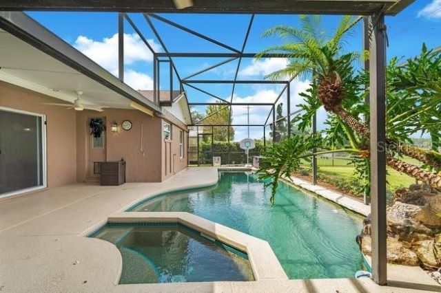 4512 Bridgewater Drive , Orlando, FL 32817 Photo