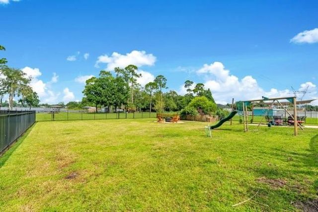 4512 Bridgewater Drive , Orlando, FL 32817 Photo