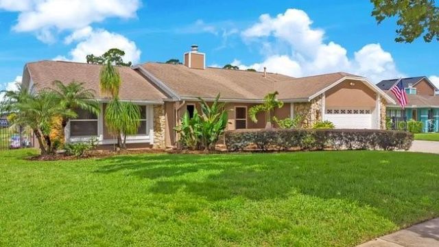 4512 Bridgewater Drive , Orlando, FL 32817 Photo