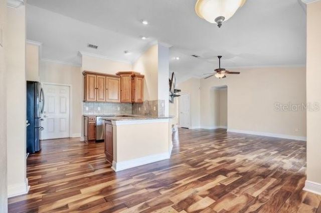 4512 Bridgewater Drive , Orlando, FL 32817 Photo