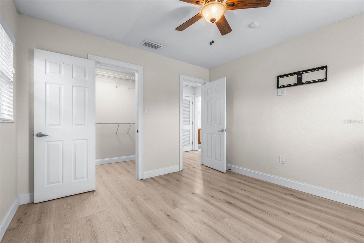 729 88th Avenue N, Saint Petersburg, FL 33702 Photo