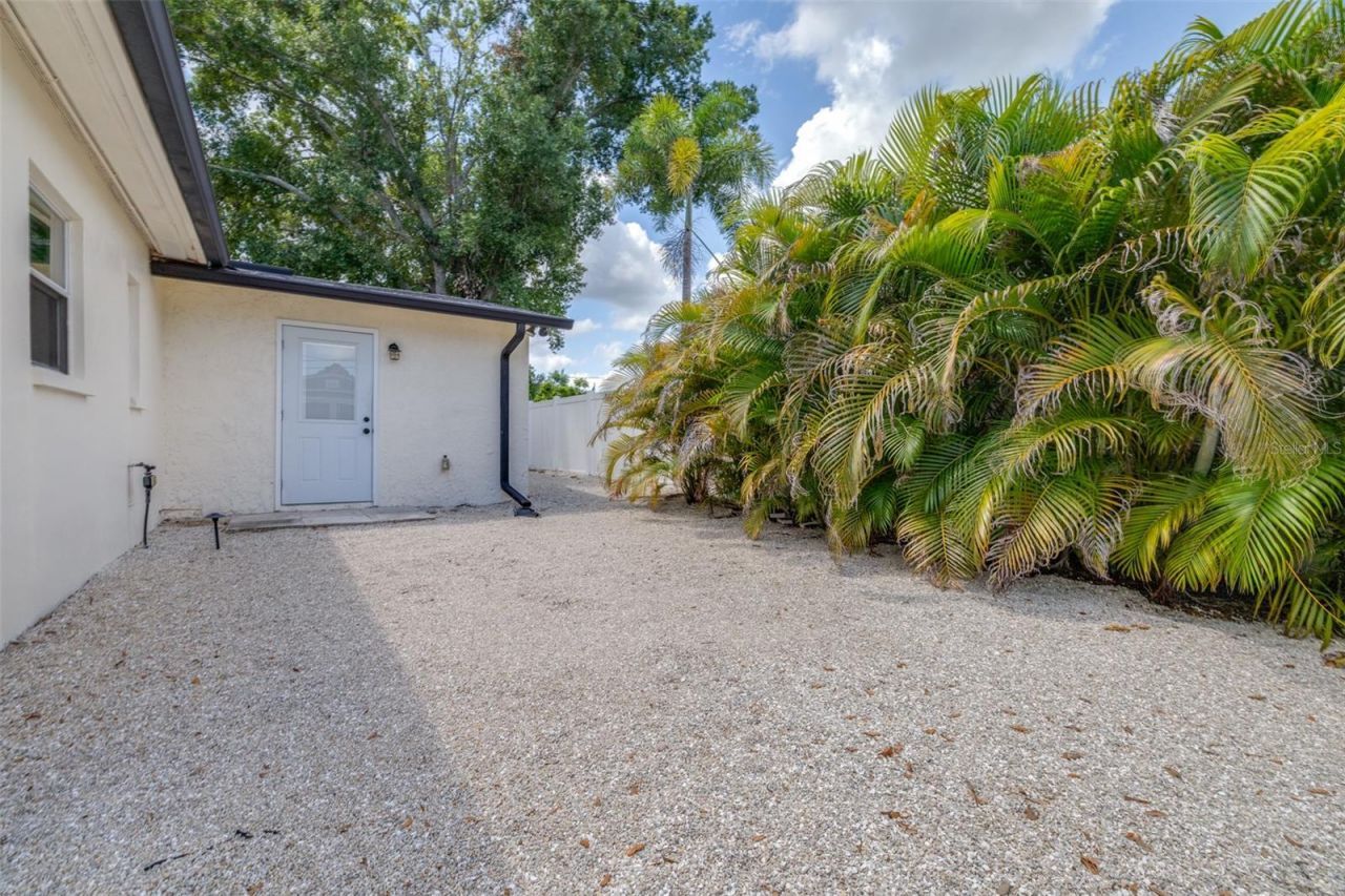 729 88th Avenue N, Saint Petersburg, FL 33702 Photo