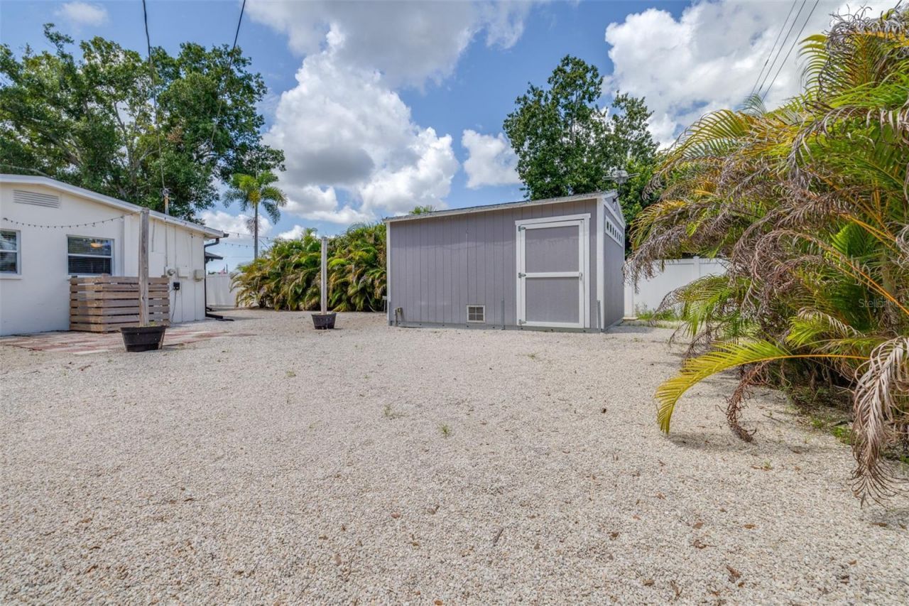729 88th Avenue N, Saint Petersburg, FL 33702 Photo