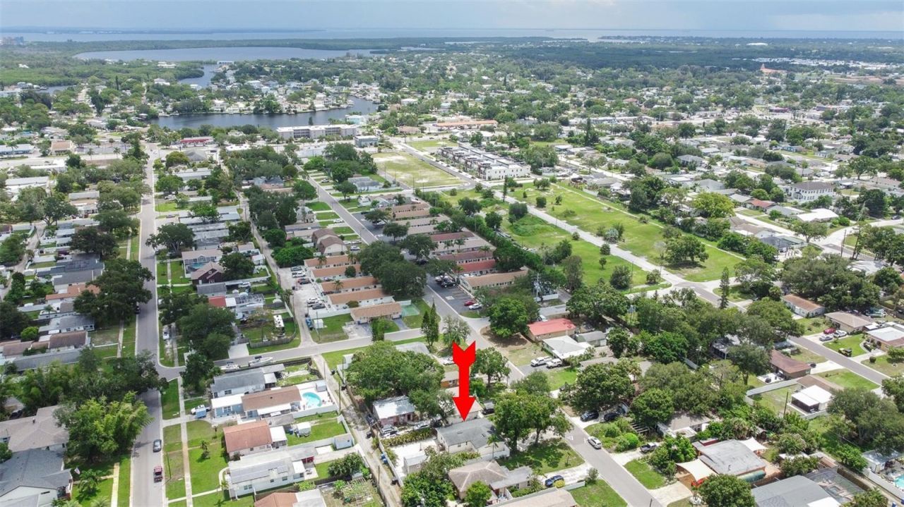 729 88th Avenue N, Saint Petersburg, FL 33702 Photo