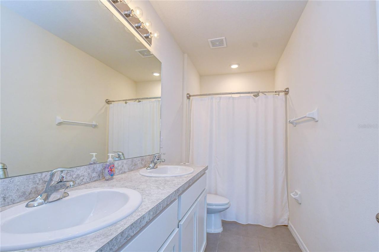 3326 Pleasant Willow Court, Brandon, FL 33511 Photo