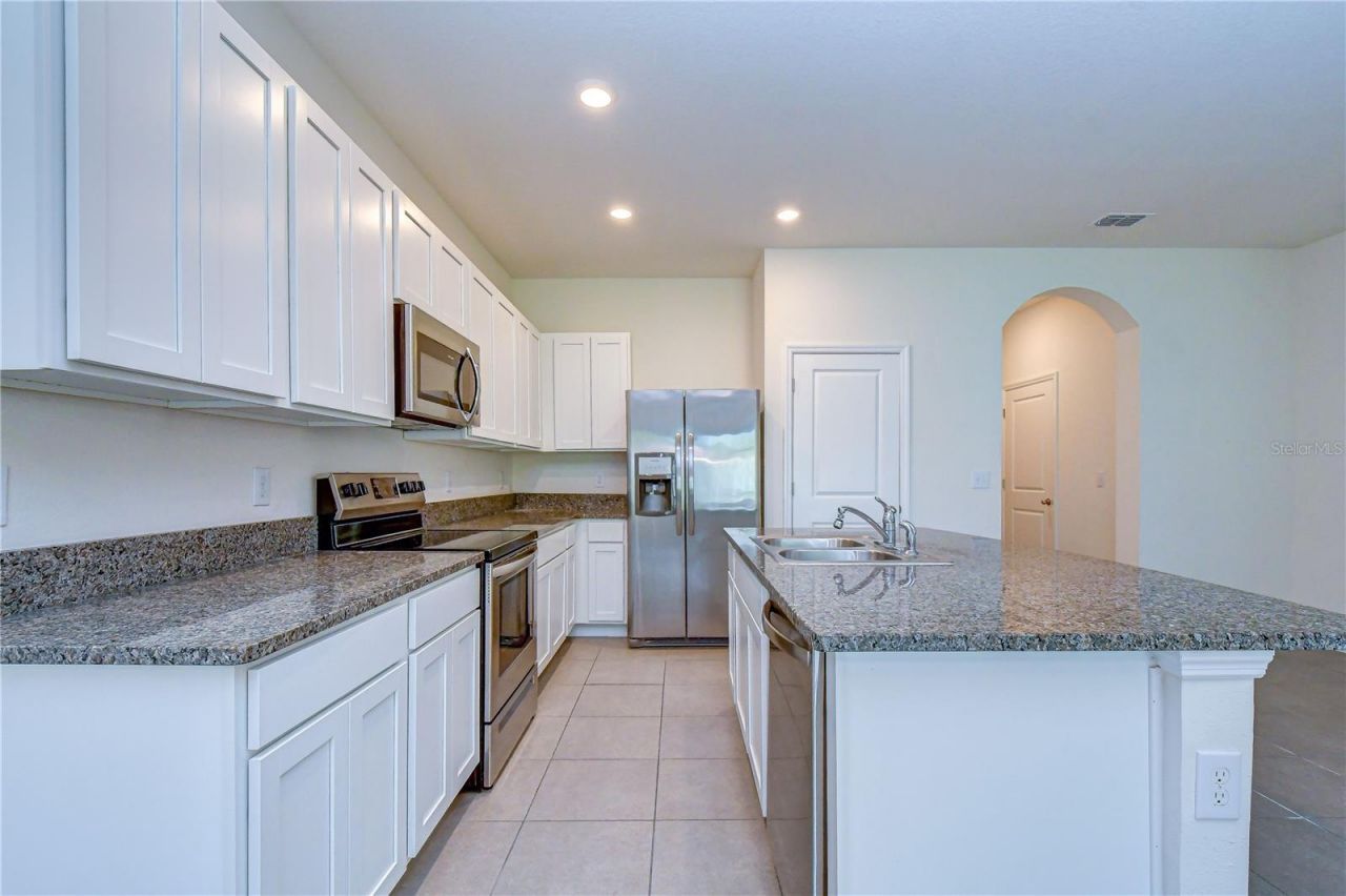 3326 Pleasant Willow Court, Brandon, FL 33511 Photo