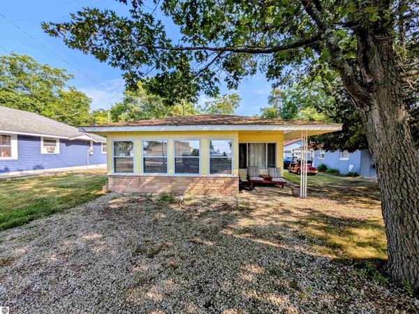 4953 Center E, Au Gres, MI 48703