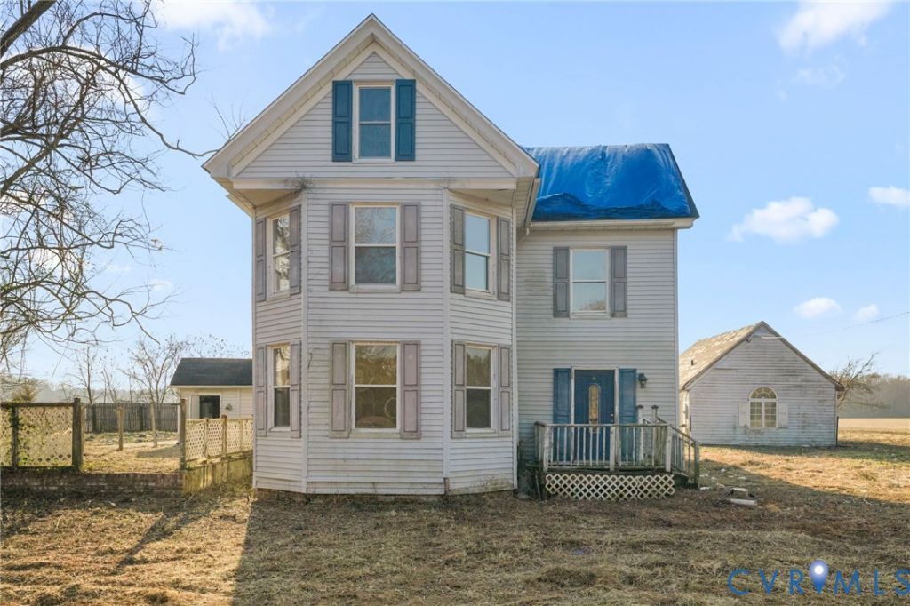 9144 General Puller Highway, Topping, VA 23169 Main Photo
