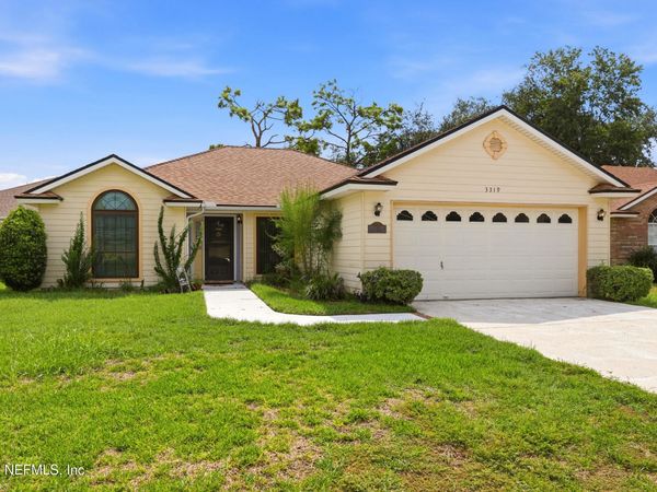 3319 ABBEYFIELD Lane, Jacksonville, FL 32277