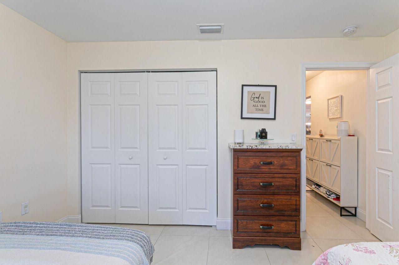 5803 Lime Road, West Palm Beach, FL 33413 Photo