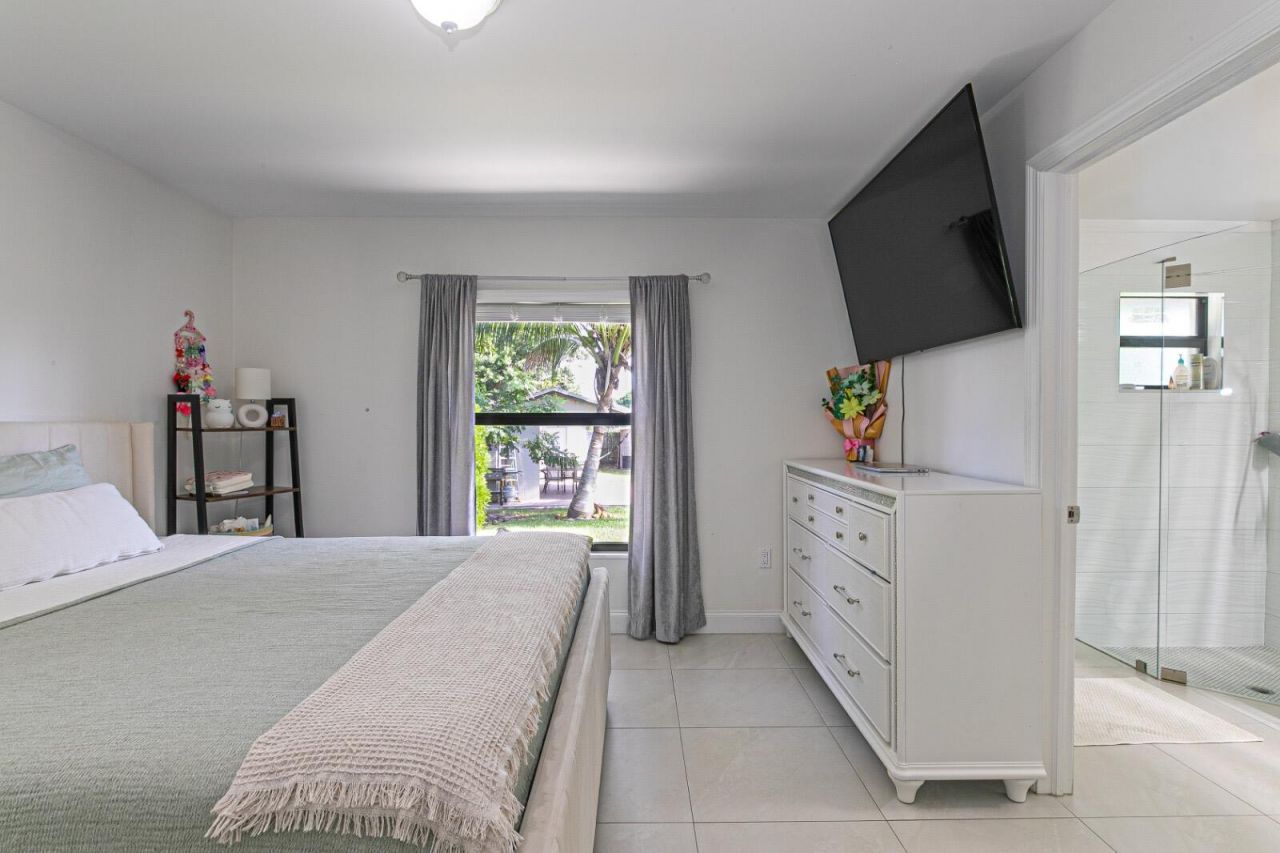 5803 Lime Road, West Palm Beach, FL 33413 Photo
