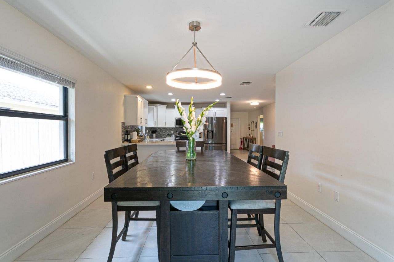 5803 Lime Road, West Palm Beach, FL 33413 Photo