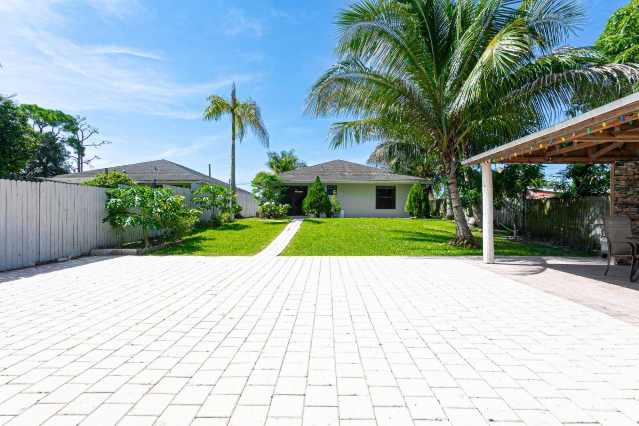 5803 Lime Road, West Palm Beach, FL 33413 Photo