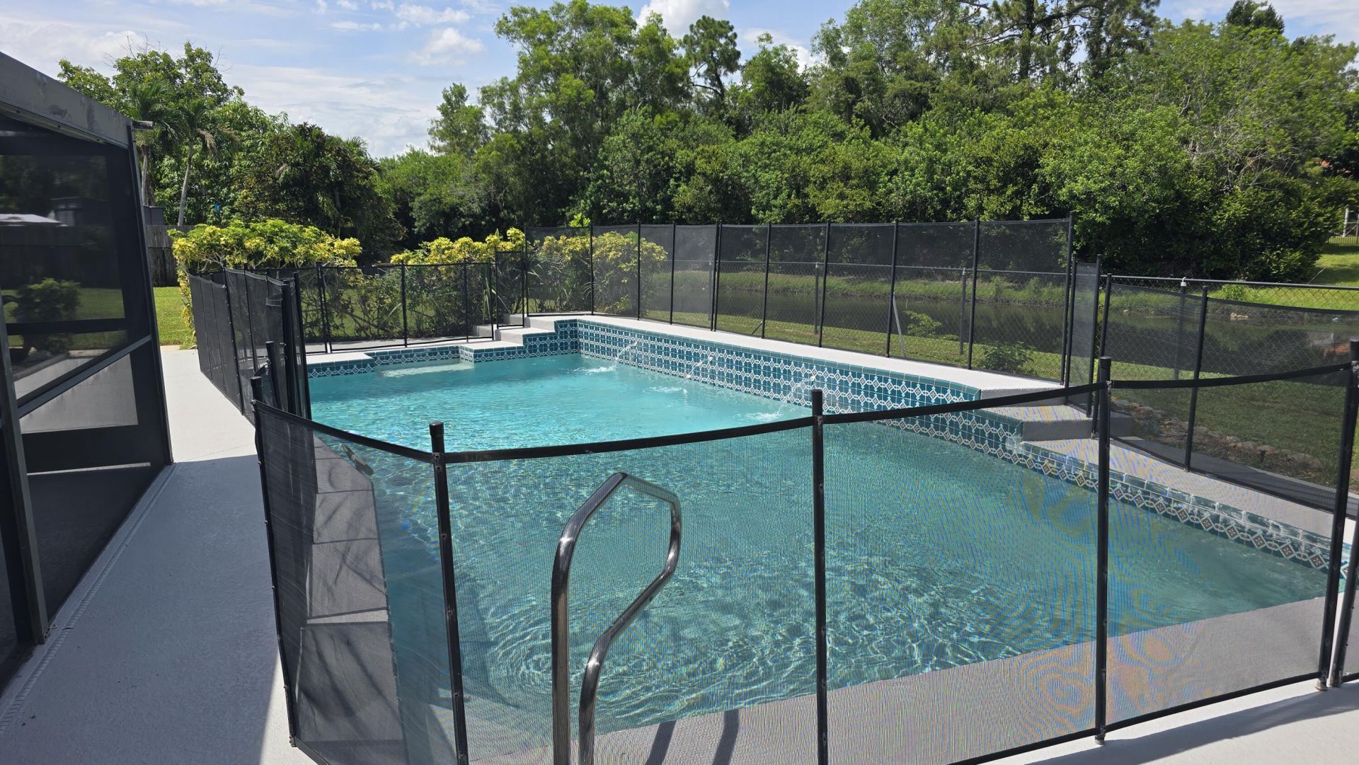 118 Cambridge Lane, Royal Palm Beach, FL 33411 Photo