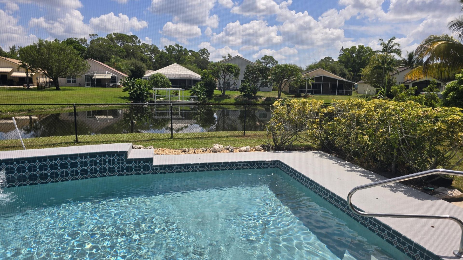 118 Cambridge Lane, Royal Palm Beach, FL 33411 Photo