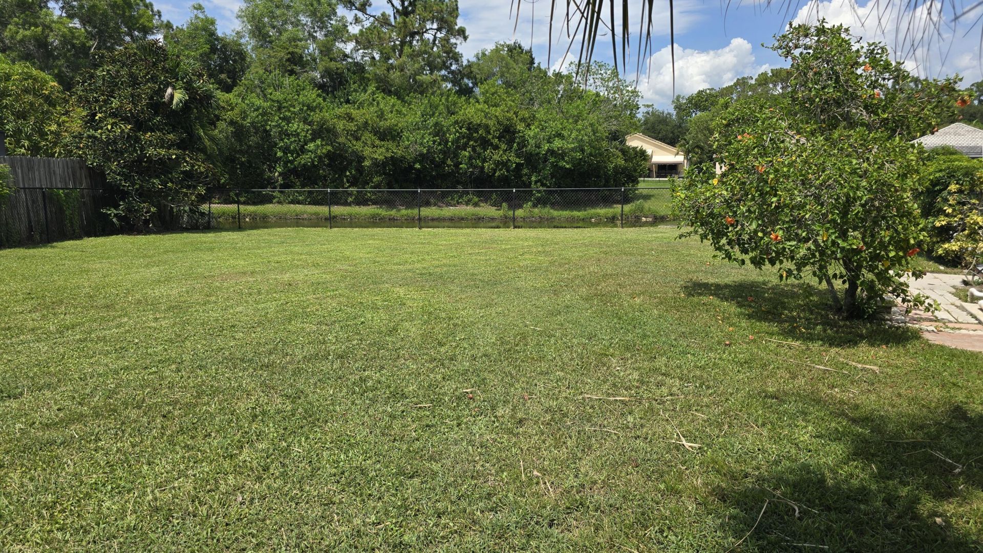 118 Cambridge Lane, Royal Palm Beach, FL 33411 Photo