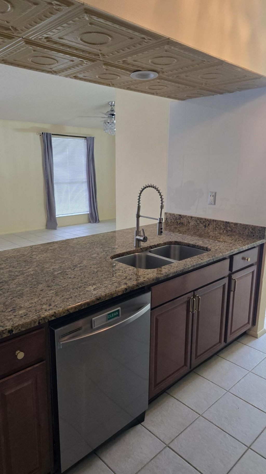 118 Cambridge Lane, Royal Palm Beach, FL 33411 Photo