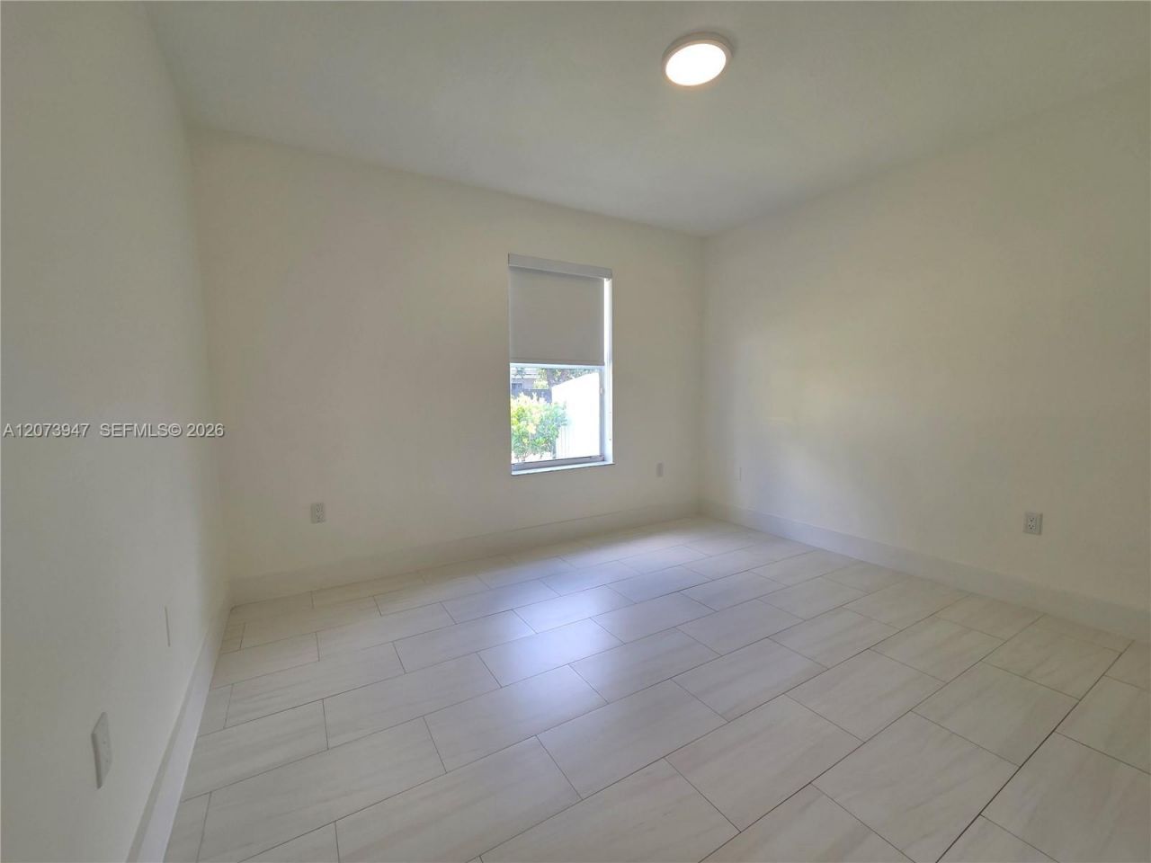 242 NW 51st Ave, Miami, FL 33126 Photo