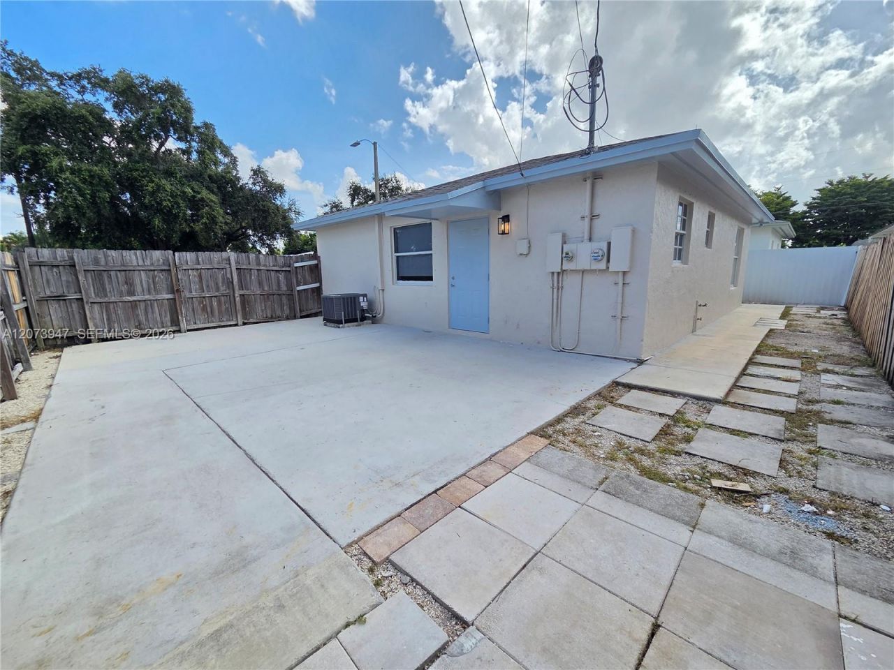 242 NW 51st Ave, Miami, FL 33126 Photo