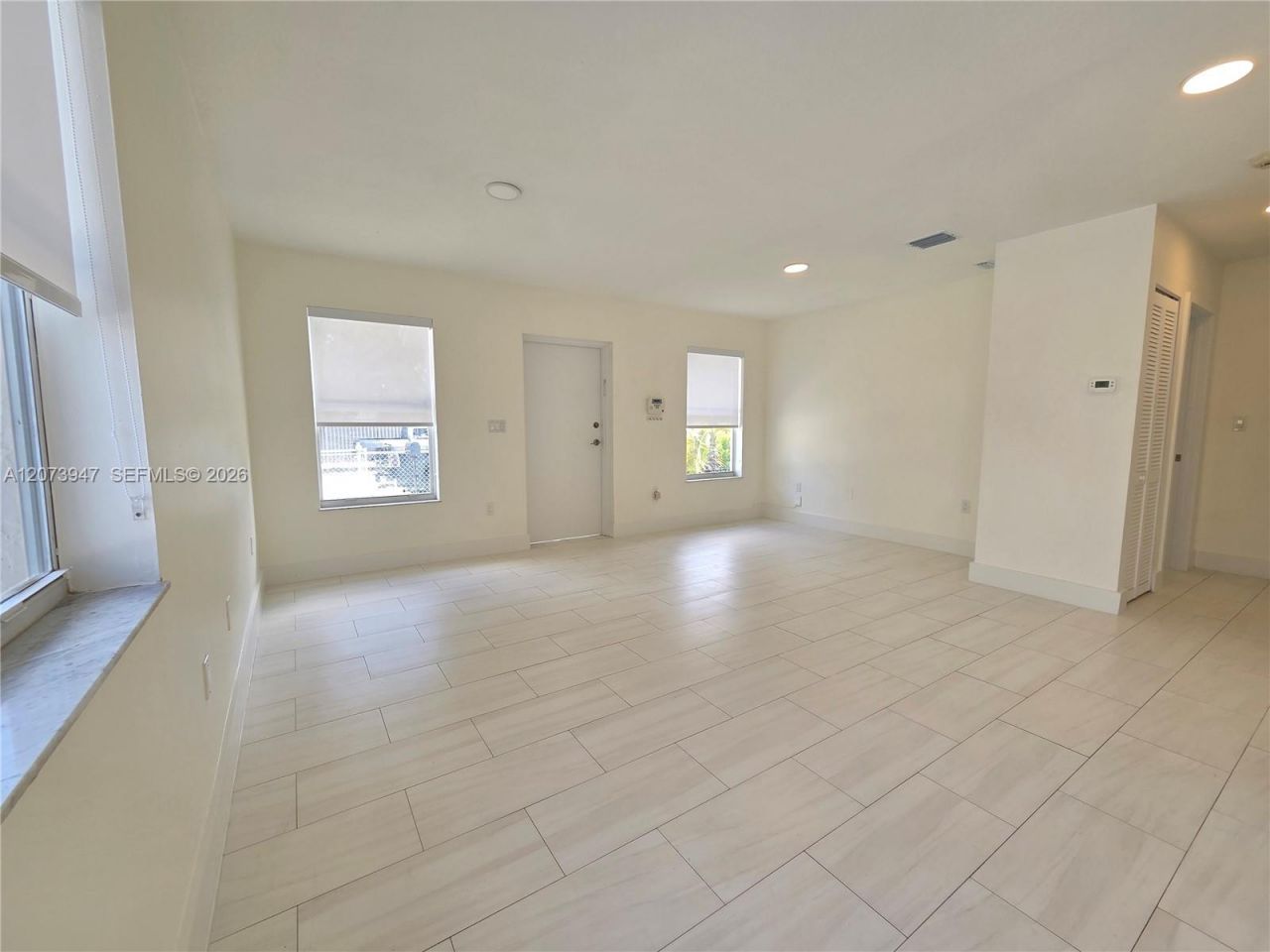 242 NW 51st Ave, Miami, FL 33126 Photo