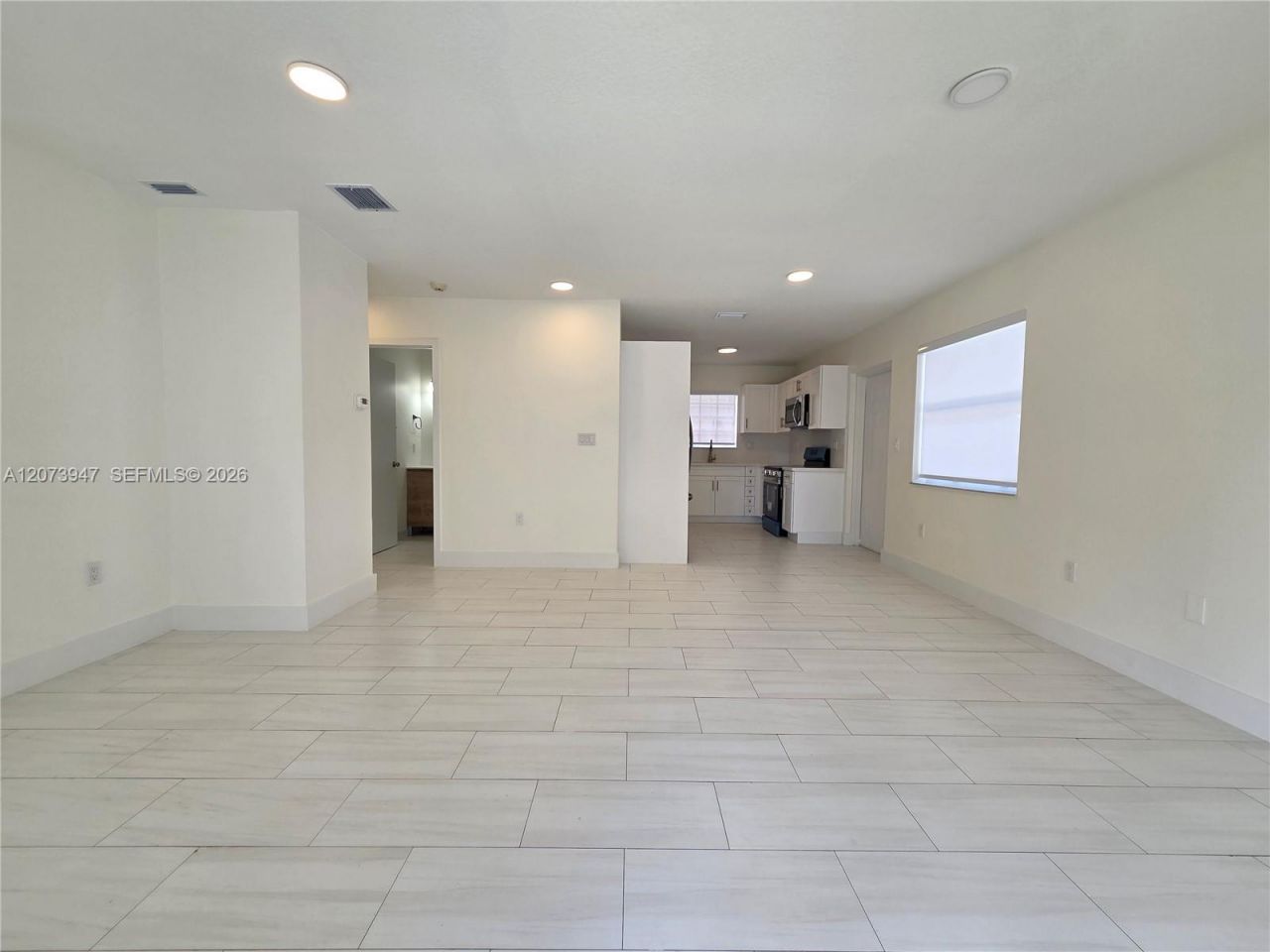 242 NW 51st Ave, Miami, FL 33126 Photo