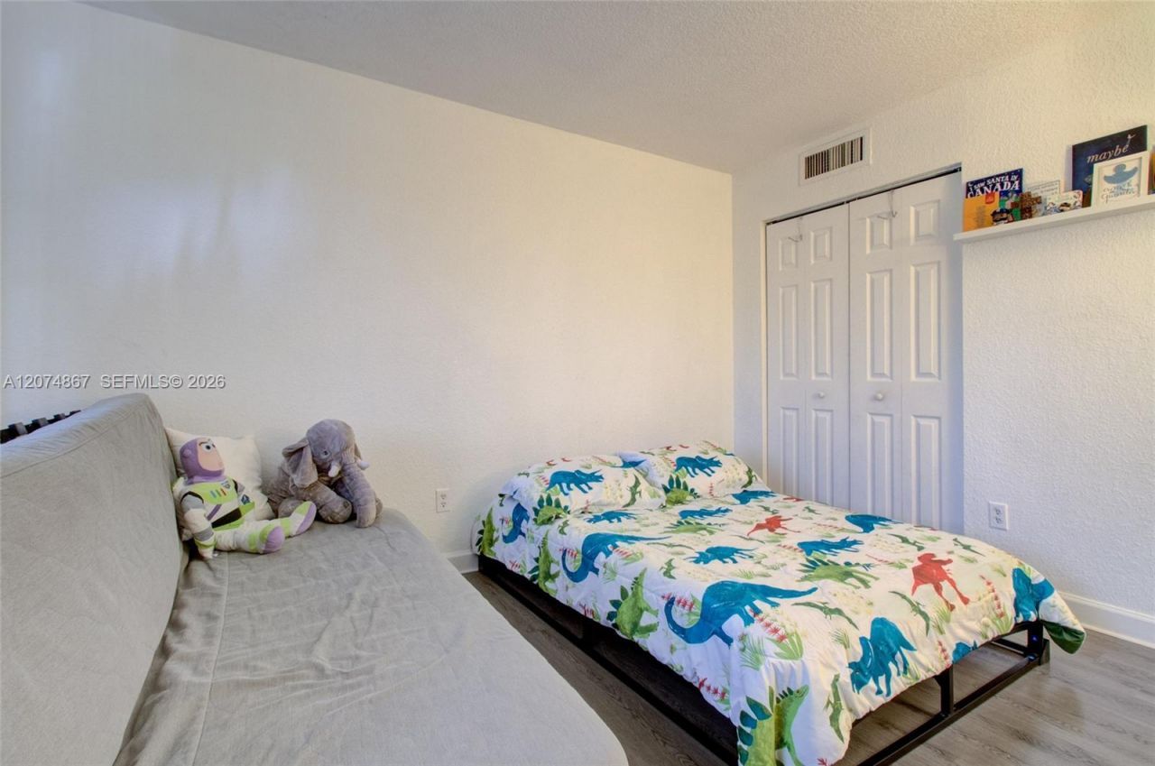4610 NW 79th Ave , Unit 2D, Doral, FL 33166 Photo